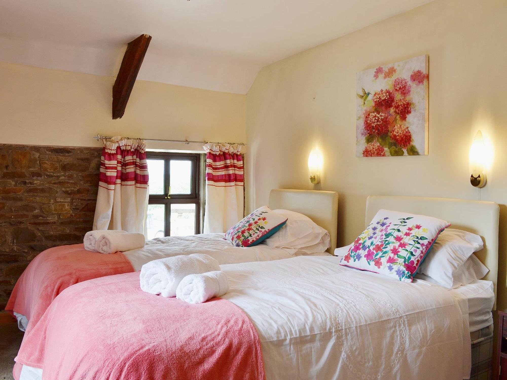Ty Coch Cottage Dihewid エクステリア 写真
