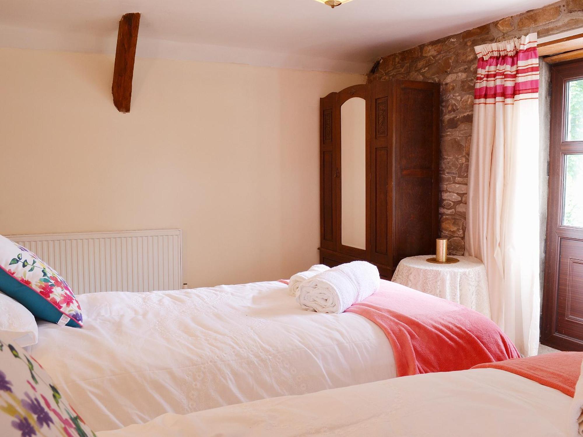 Ty Coch Cottage Dihewid エクステリア 写真